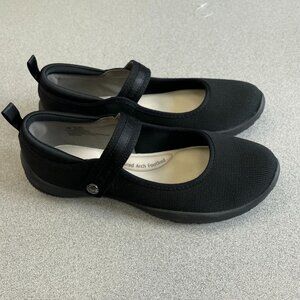 NEW Jsport Melody Women's Size 7 Black Mary Jane Shoes Memory Foam Footbed